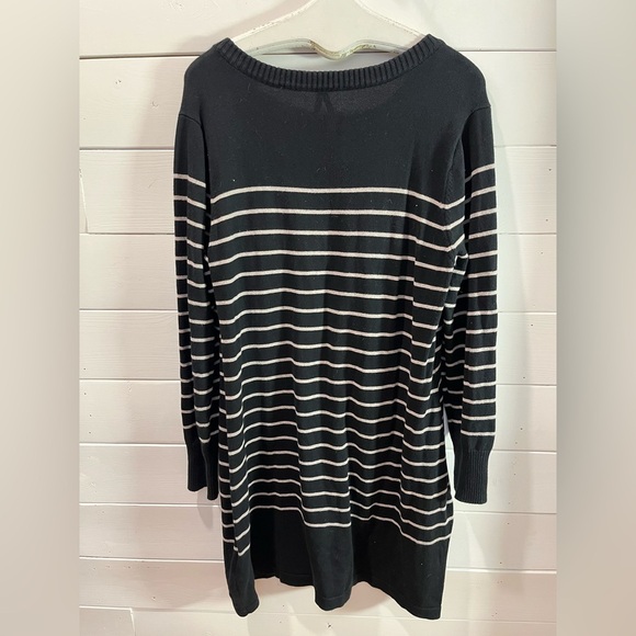 🖤 SERAPHINE – Size XXL – Maternity & Nursing Sweater Dress - Picture 5 of 9